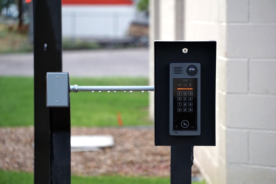 best home security for apartments — product review
