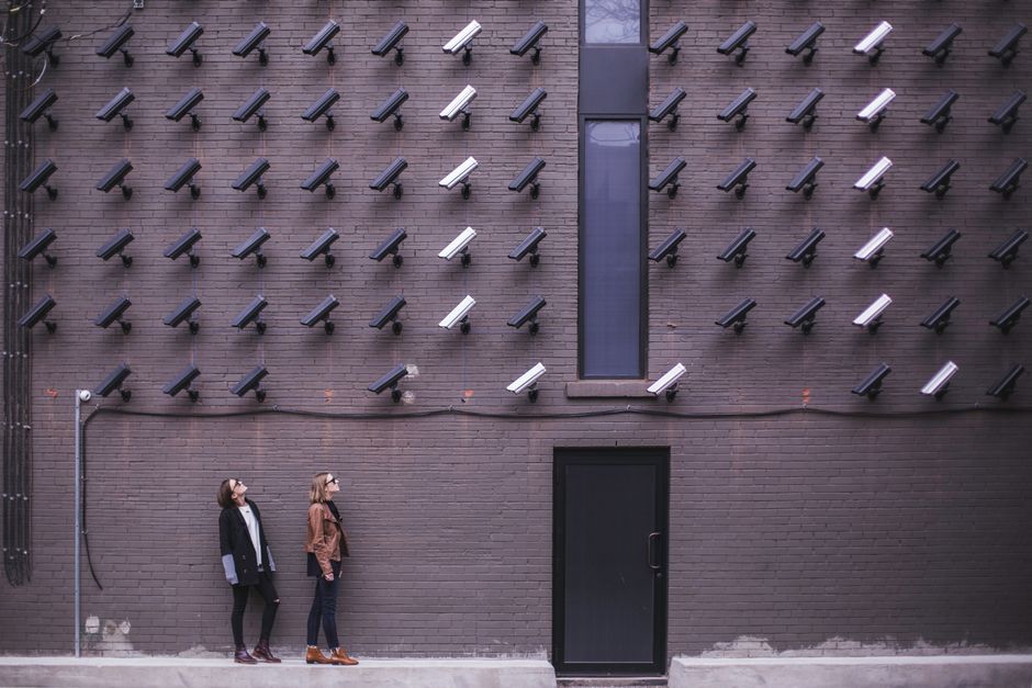 best home security for single women — product review