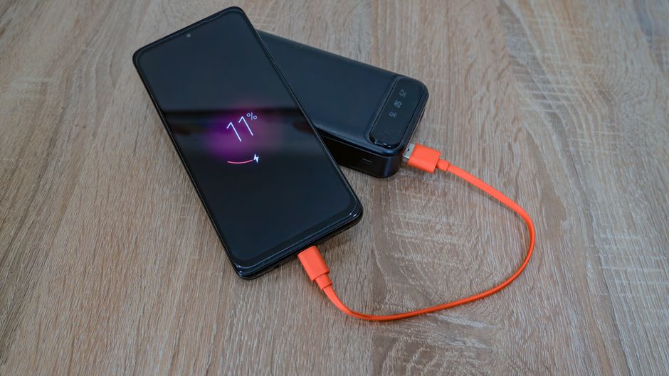 Best Portable Chargers 2026 Reddit: What the Community Actually Recommends